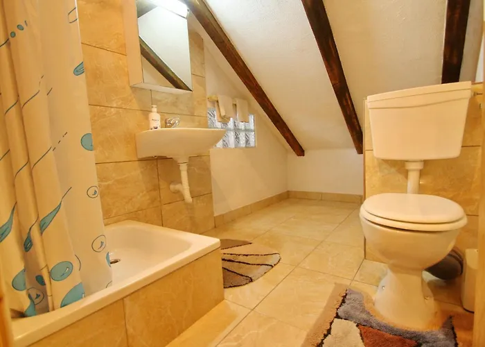 Apartament Leme - Comfort One Bedroom With Garden View Apt5